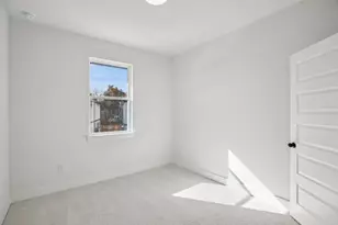 200 W 56th St, Austin, TX 78751 - Photo 16