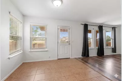 1121 Sweet Gum Dr, Kyle, TX 78640 - Photo 8