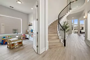 16813 Roselin Dr, Austin, TX 78738 - Photo 6