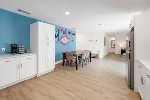 906 W 15th St, Georgetown, TX 78626 - Photo 12