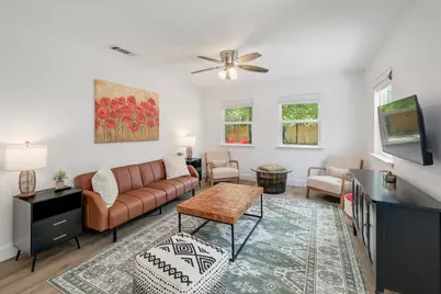906 W 15th Street, Georgetown, TX 78626 - Photo 1