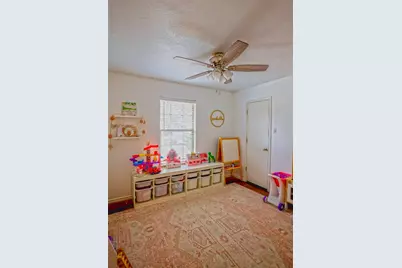 1541 Twin Cove, Kyle, TX 78640 - Photo 6