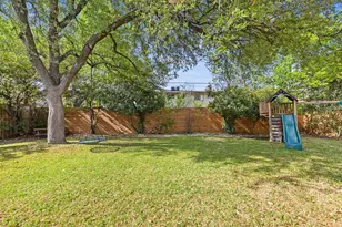 1711 Belford Dr, Austin, TX 78757 - Photo 22