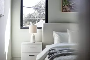 107 W Johanna St, Austin, TX 78704 - Photo 18