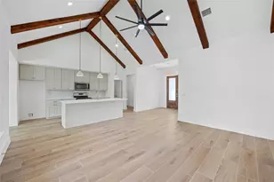 2801 Wilson Ave, Lago Vista, TX 78645 - Photo 4