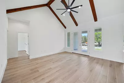 2801 Wilson Avenue, Lago Vista, TX 78645 - Photo 2