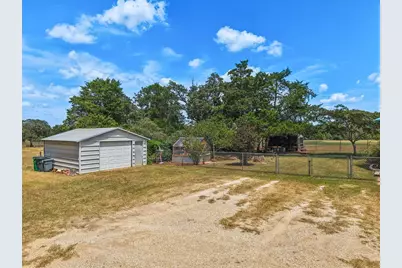 372 Hofferek Road, Rosanky, TX 78953 - Photo 38