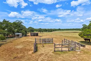 372 Hofferek Rd, Rosanky, TX 78953 - Photo 1