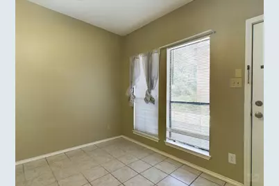 2706 Salado Street #206, Austin, TX 78705 - Photo 4