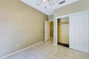 2706 Salado St, Austin, TX 78705 - Photo 14