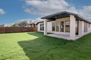 311 Melody Rd, Lockhart, TX 78644 - Photo 20