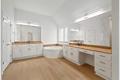 3425 Zebecca Creek Drive, Austin, TX 78732 - Photo 24