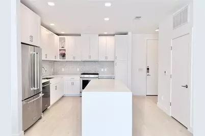 1600 S 1st Street #201, Austin, TX 78704 - Photo 6