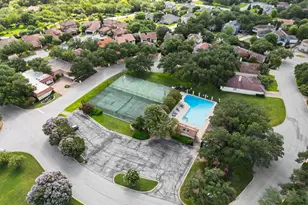 209 Crescent Bluff, Lakeway, TX 78734 - Photo 38