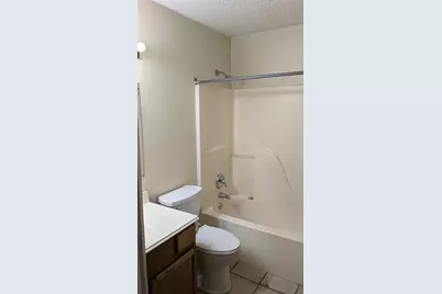 1300 N Bishop Street, San Marcos, TX 78666 - Photo 12