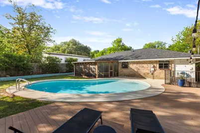 2406 Elmglen Drive, Austin, TX 78704 - Photo 32