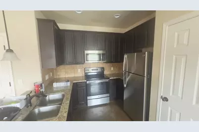 366 Joanne Loop Unit B, Buda, TX 78610 - Photo 6