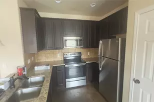 366 Joanne Loop Unit B, Buda, TX 78610 - Photo 6