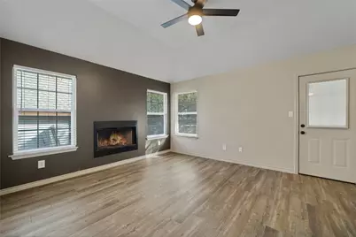 1405 Girard Avenue, San Marcos, TX 78666 - Photo 8