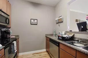 2502 Leon St, Austin, TX 78705 - Photo 10