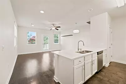8921 Parker Ranch Circle #B, Austin, TX 78748 - Photo 4