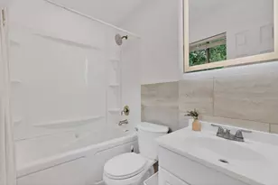 9807 Dallum Dr, Austin, TX 78753 - Photo 18