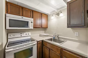 1000 W 26th St, Austin, TX 78705 - Photo 12