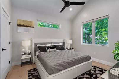 5200 Grover Avenue, Austin, TX 78756 - Photo 14