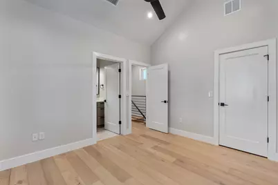 5200 Grover Avenue, Austin, TX 78756 - Photo 16