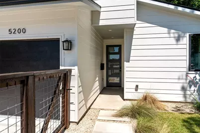 5200 Grover Avenue, Austin, TX 78756 - Photo 2