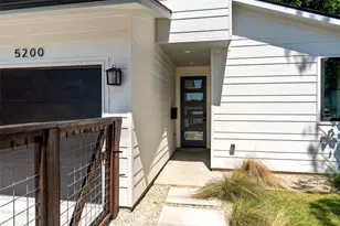 5200 Grover Ave, Austin, TX 78756 - Photo 2
