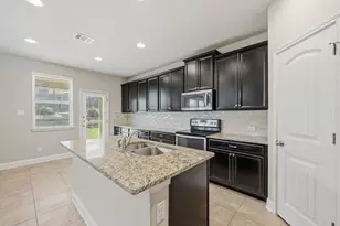 220 Golden Vista St, Cibolo, TX 78108 - Photo 14