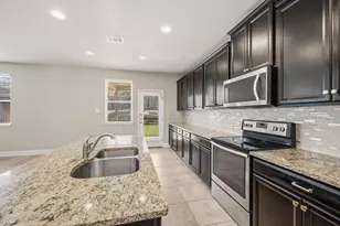 220 Golden Vista St, Cibolo, TX 78108 - Photo 16