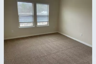 10004 Epic Knoll Drive, Austin, TX 78747 - Photo 14