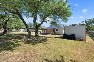 10114 Janet Loop, Dripping Springs, TX 78620 - Photo 26