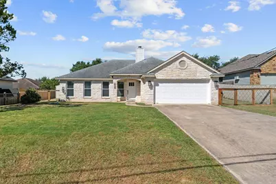 10114 Janet Loop, Dripping Springs, TX 78620 - Photo 2