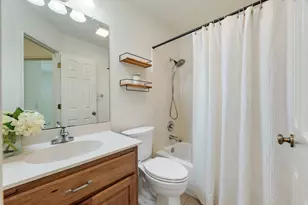 10114 Janet Loop, Dripping Springs, TX 78620 - Photo 22