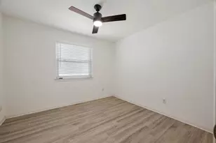 10114 Janet Loop, Dripping Springs, TX 78620 - Photo 20