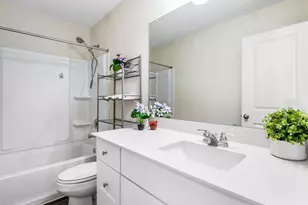 101 Magnum Force Dr, Jarrell, TX 76537 - Photo 26