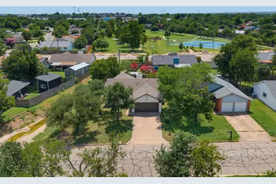 1812 Wagon Gap Drive, Round Rock, TX 78681 - Photo 34