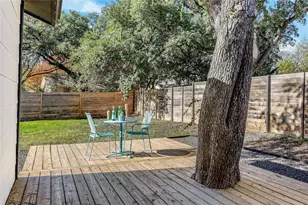 813 Cardiff Dr, Austin, TX 78745 - Photo 36
