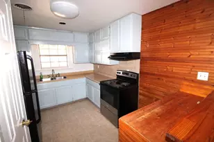 709 S 11th St, Copperas Cove, TX 76522 - Photo 2