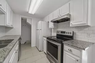 2124 Burton Dr, Austin, TX 78741 - Photo 4