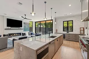 2102 Oxford St, Austin, TX 78704 - Photo 12