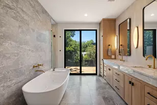 2102 Oxford St, Austin, TX 78704 - Photo 24