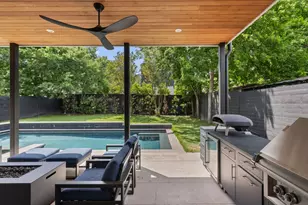 2102 Oxford St, Austin, TX 78704 - Photo 36