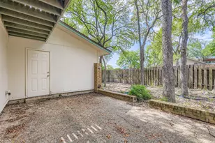 8600 Tallwood Dr, Austin, TX 78759 - Photo 20