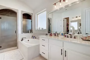 260 Baldovino Skyway, Lakeway, TX 78738 - Photo 14