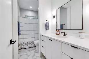 506 Powell Cir, Austin, TX 78704 - Photo 32