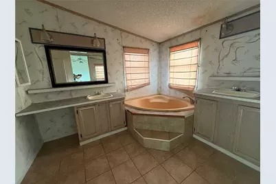 109 Cross Meadow Cove, Hutto, TX 78634 - Photo 10